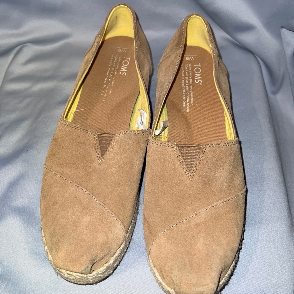 Toms, Suede, size 9